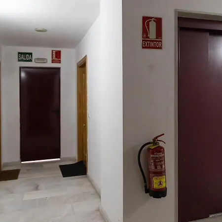 Appartamento Centro Wifi Terraza Parking Ascensor A La Playa A 5 Min