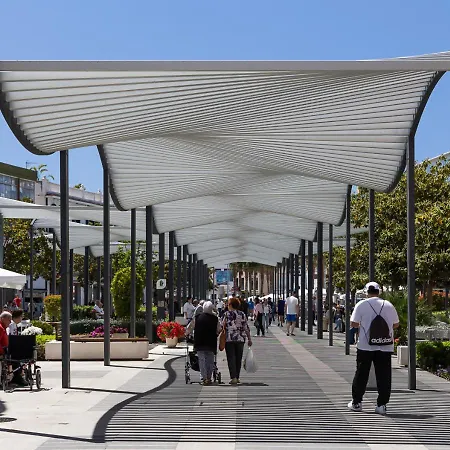 Centro Terraza Wifi Parking Ascensor A La Playa A 5 Min