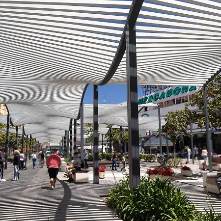 Appartamento Centro Wifi Terraza Parking Ascensor A La Playa A 5 Min *