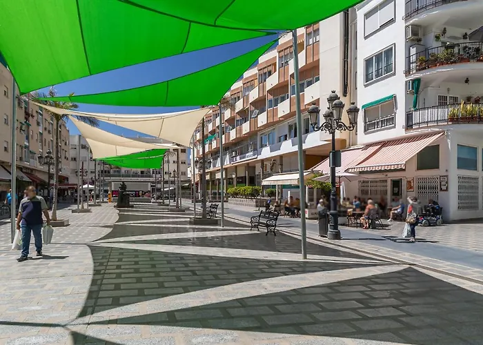 Lägenhet Centro Terraza Wifi Parking Ascensor A La Playa A 5 Min Torremolinos