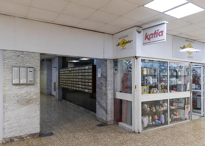 Lägenhet Centro Terraza Wifi Parking Ascensor A La Playa A 5 Min *