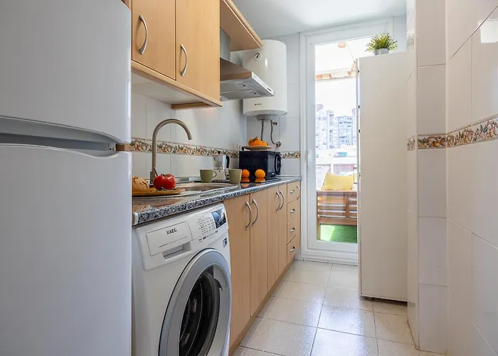 Centro Terraza Wifi Parking Ascensor A La Playa A 5 Min Lägenhet