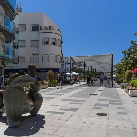 Centro Terraza Wifi Parking Ascensor A La Playa A 5 Min