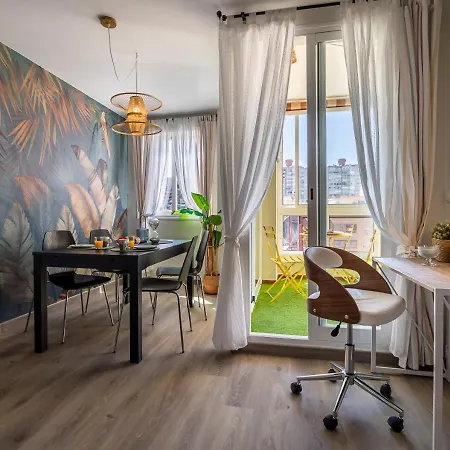 Centro Wifi Terraza Parking Ascensor A La Playa A 5 Min